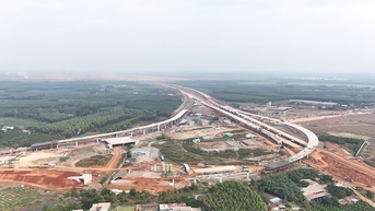 Toàn cảnh công trường nút giao nghìn tỷ nối cao tốc với sân bay Long Thành
