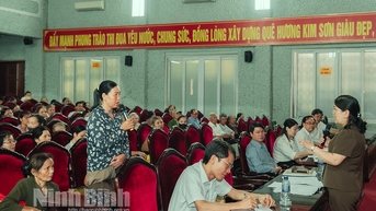 Đối thoại chính sách với 300 hộ nghèo cận nghèo huyện Kim Sơn