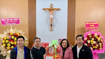 광남성 당위원회 대중동원위원회, 크리스마스 종교시설 방문 및 축하