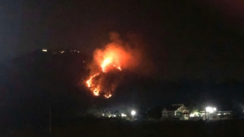 카오안푸 사원 지역 산불