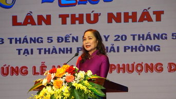 Khán giả cười nghiêng ngả khi xem kịch thiếu nhi ở Hải Phòng