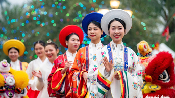 Lễ hội xuân lớn nhất Việt Nam giáp Hà Nội, già trẻ đều mê