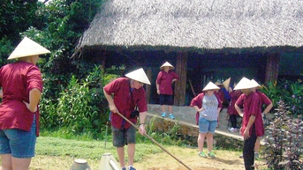 ពីគំរូផលិតកម្មរហូតដល់គោលដៅទេសចរណ៍