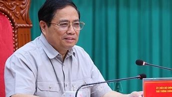 Thủ tướng Phạm Minh Chính làm việc với Ban Thường vụ Tỉnh ủy Kon Tum