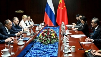 Khẳng định ủng hộ vai trò trung tâm của ASEAN