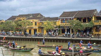 Hội An tổ chức nhiều hoạt động văn hóa, nghệ thuật đặc sắc phục vụ người dân và du khách