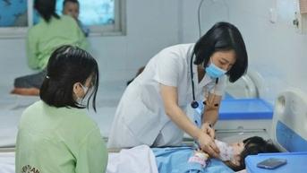 Hà Nội ghi nhận hơn 100 ca bệnh sởi, dự báo dịch diễn biến phức tạp trong dịp Tết