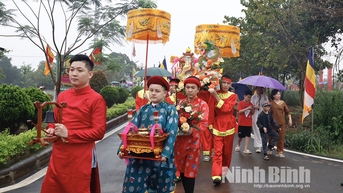 Khai hội đền Mẫu Thượng chùa Quang Sơn