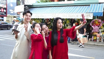 គ្រប់ជ្រុងនៃផ្សារហានគឺ "ត្រជាក់" ស្រស់ស្អាតខ្លាំងណាស់នៅក្នុងរូបថត!