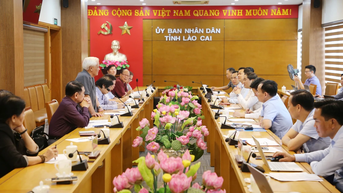 UBND tỉnh làm việc với Đoàn công tác Hội Quy hoạch phát triển đô thị Việt Nam và Tổng hội Địa chất Việt Nam