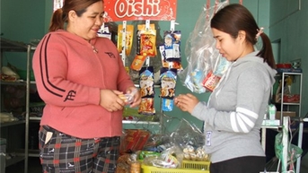 កសិករ​នៅ​ស្រុក Bac Ai ខំ​គេច​ពី​ភាព​ក្រីក្រ