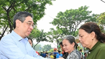Xuân đoàn kết, Tết nghĩa tình, tphcm, mặt trận, trao quà