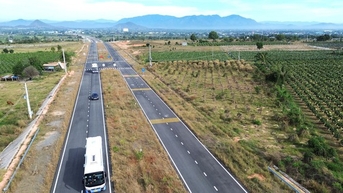 Thông xe đường nối cao tốc Phan Thiết
