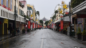 Trung tâm Thủ đô vắng vẻ như sáng mùng 1 Tết