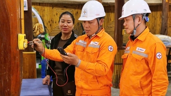 Điện lực miền Bắc đảm bảo cung cấp điện an toàn, ổn định dịp Tết Ất Tỵ