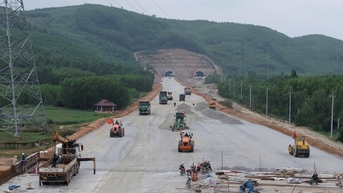 Duy trì tốt hệ thống bảo đảm an toàn tại dự án giao thông dịp tết Nguyên đán