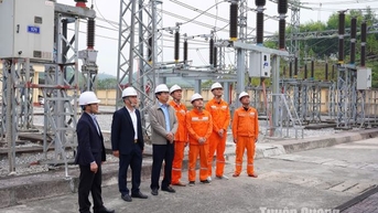 Công ty Điện lực Tuyên Quang kiểm tra công tác cung cấp điện phục vụ Tết Nguyên đán Ất Tỵ 2025
