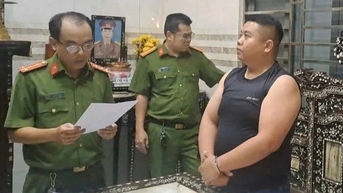 Bắt hai cựu cán bộ ngân hàng ở Cần Thơ
