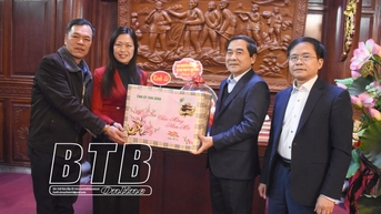Đồng chí Nguyễn Tiến Thành, Phó Bí thư thường trực Tỉnh ủy, Chủ tịch HĐND tỉnh: Kiểm tra, chúc tết các cơ quan, đơn vị, địa phương