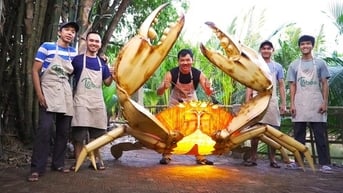 Ngắm những con vật "siêu to khổng lồ" làm từ tre của nghệ nhân xứ Quảng
