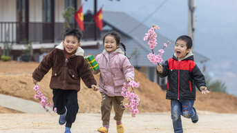 Tết đầu tiên trên đất mới của người dân Làng Nủ