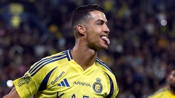 Ronaldo gây sốc muốn Al Nassr chiêu mộ Kaoru Mitoma với giá 'khủng' 85 triệu euro