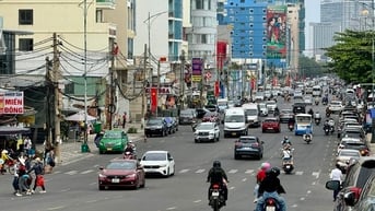 Du khách bắt đầu đổ về Vũng Tàu