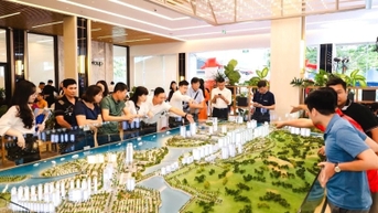 Cấp sổ đỏ còn 2 ngày khi qua trung tâm giao dịch bất động sản