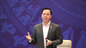 건설법 ​​개정안, 강력한 분권화, 하지만 느슨하지 않다