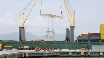 Hạ tầng chiến lược - bệ phóng cho sự phát triển