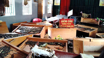 Hình ảnh ngôi trường dân tộc bán trú tại Tuyên Quang ngổn ngang sau mưa lũ