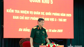 Tư lệnh Quân khu 5 kiểm tra Ban Chỉ huy Phòng thủ khu vực 3 - Trà My