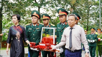 Truy điệu và an táng 14 hài cốt liệt sĩ