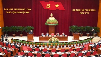 Thông cáo báo chí về ngày làm việc thứ nhất Hội nghị Trung ương 13, khoá XIII