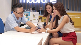 Du lịch tận hưởng mùa thu với gói cước chuyển vùng quốc tế MobiFone