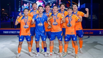 베트남의 용맹함이 전설과 함께합니다: 호치민시에서 열리는 Tiger Street Football 2025에서 폭발하세요