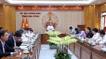 람동은 "먼저 쉬운 것, 먼저 큰 것, 먼저 필요한 것"의 관점으로 프로젝트의 어려움을 제거합니다.