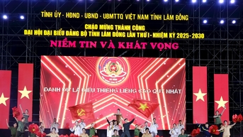 Tổng duyệt Chương trình nghệ thuật chào mừng thành công Đại hội đại biểu Đảng bộ tỉnh Lâm Đồng lần thứ I