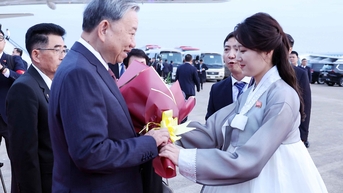 토람 사무총장, 북한 평양 도착