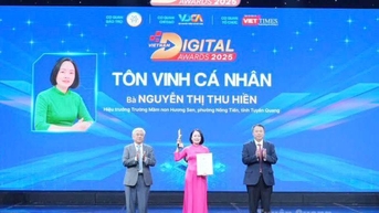 នាយកសាលាមត្តេយ្យ Huong Sen (Tuyen Quang) ទទួលបានពានរង្វាន់ការប្រែក្លាយឌីជីថលវៀតណាមឆ្នាំ 2025។