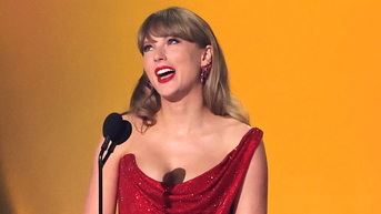 Taylor Swift vừa làm được điều không ai ngờ tới