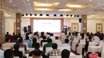 Tập huấn về Chương trình mục tiêu Quốc gia xây dựng nông thôn mới và giảm nghèo bền vững