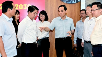 호치민시, 제1차 시당대회 준비 상황 점검