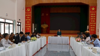 Bộ trưởng Bộ Nội vụ rà soát mô hình chính quyền 2 cấp tại Lâm Đồng