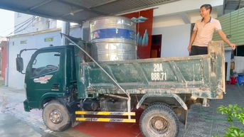 Khắc phục khó khăn trong đảm bảo nước phục vụ đời sống