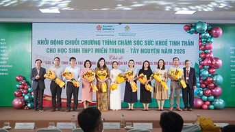 Đại học Đông Á khởi động chương trình chăm sóc sức khoẻ tinh thần cho học sinh miền Trung - Tây Nguyên