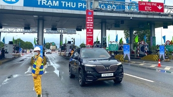 Thêm 5 tuyến cao tốc miễn phí đường bộ cho xe cứu trợ đồng bào vùng lũ