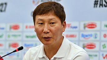 HLV Kim Sang Sik: ‘Tuyển Việt Nam sẽ hạn chế sai lầm trước Nepal’