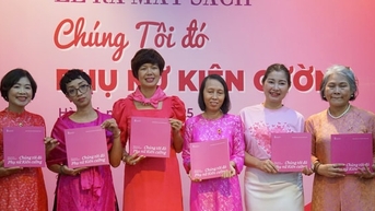 "យើងនៅទីនោះ - ស្ត្រីដែលធន់ទ្រាំ" - សៀវភៅរូបថតកត់ត្រាដំណើរនៃការផ្សព្វផ្សាយឆន្ទៈដើម្បីរស់នៅ