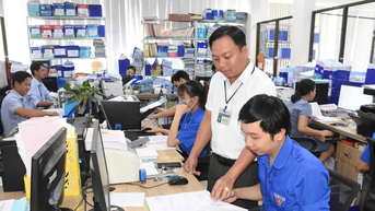 ទីក្រុងហូជីមិញបានបង្កើតការិយាល័យចុះបញ្ជីដីធ្លី និងការិយាល័យសាខាពាក់ព័ន្ធចំនួន៣៨។